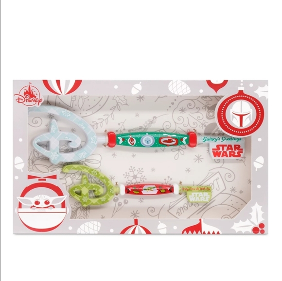 Star Wars The Mandalorian Holiday Collectible Key Set - Picture 2 of 5